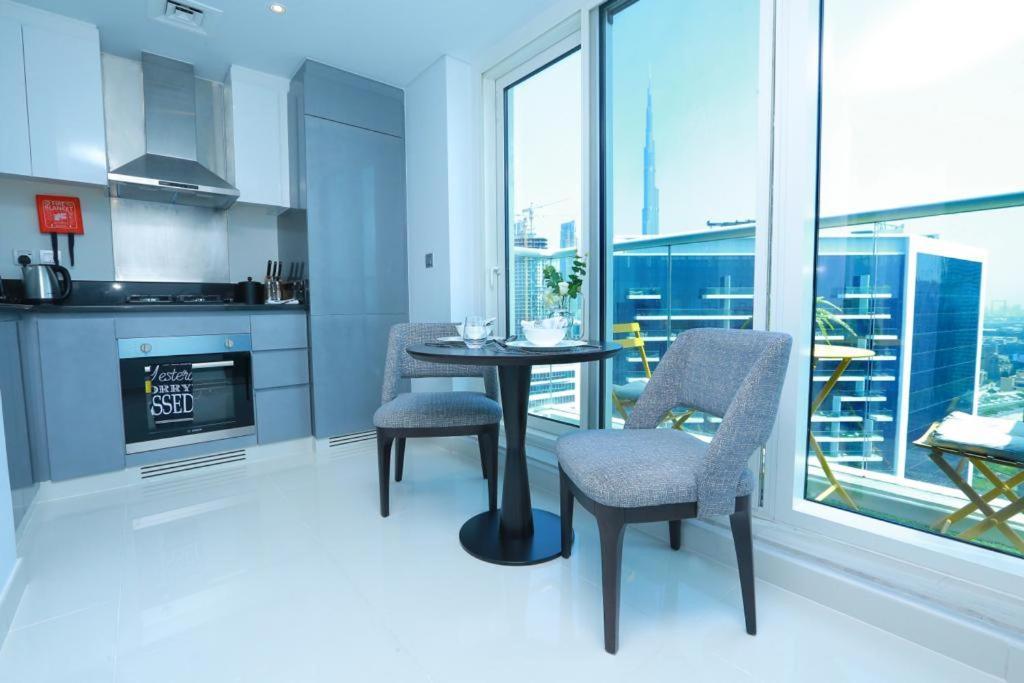 Damac Maison Prive Deluxe Studio With Burj-Khalifa View Dubai Exterior foto